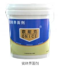 歐耐克界面劑的用途：主要用于大理石、墻面等光滑面粘貼前處理。歐耐克工程師曾做過實驗，可以通過界面劑在玻璃上、瓷磚上貼瓷磚，粘接牢固，沒有掉磚情況。歐耐克界面劑產(chǎn)品包裝圖